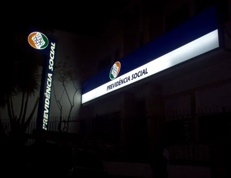 Backlights Previência Social